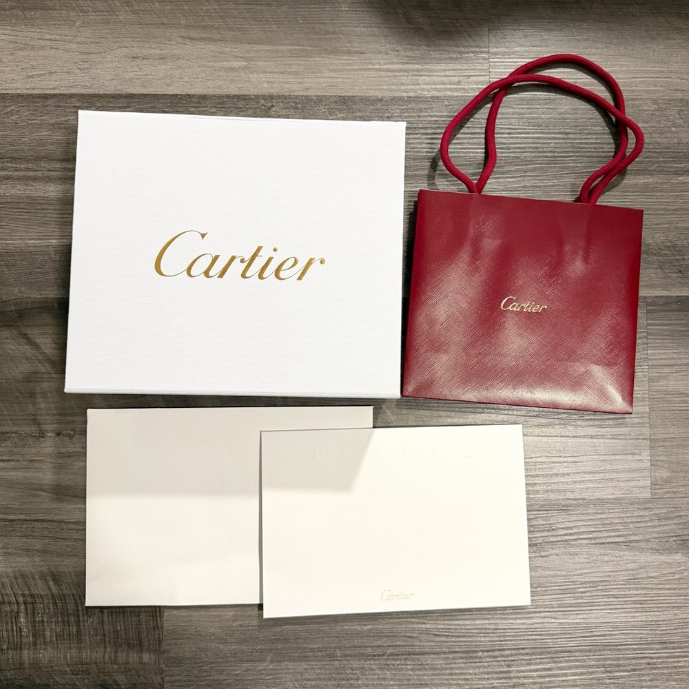 Cartier packaging box/shopping bag/envelope